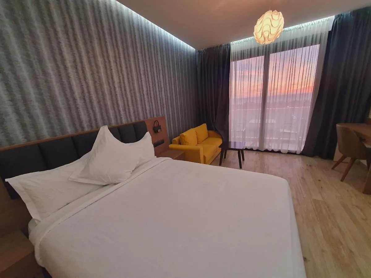 Surf One Hotel Tamraght 3*,
